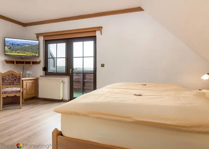 فندق Hotel-restaurant Haus Berkenbaum Kierspe